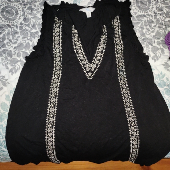 Top - Picture 2 of 2